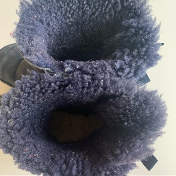 Ugg Bailey Bow Boots - Picture 8 of 11